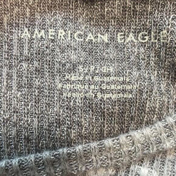 American Eagle Gray Cropped Tee Small Ruffle Hem Stretch Ribbed Top - Picture 5 of 5